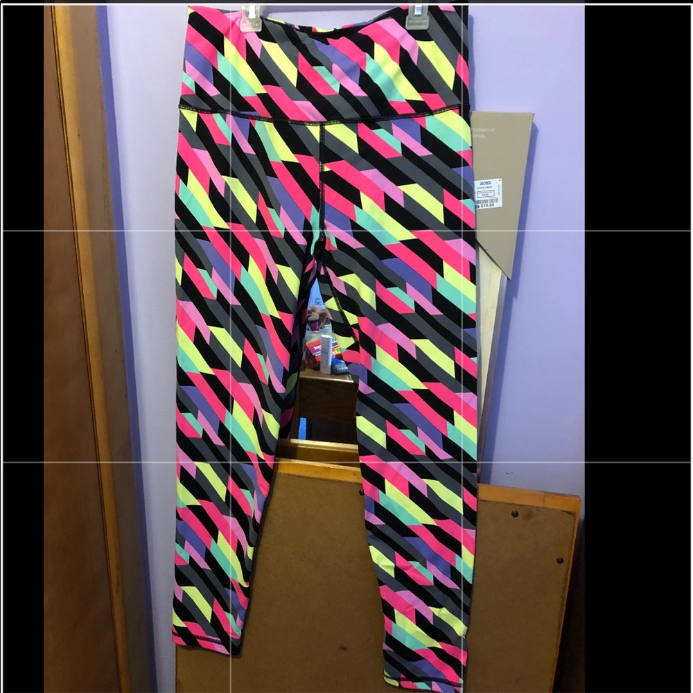 VS workout pants. Never worn. NWOT